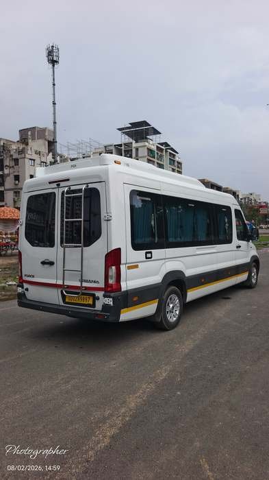 Urbania with roof ladder
