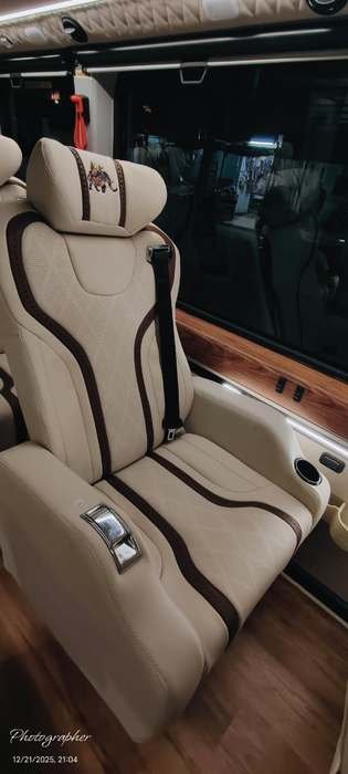 Urbania cabin seat detail
